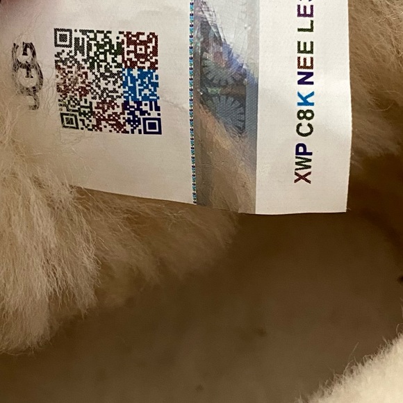 UGG Classic Ultra Mini Boots Chestnut RETAIL $160 - Picture 6 of 16